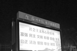 ��ý��������ʽ���û�������ı�������