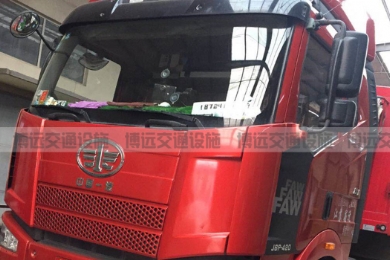 ɽ����һ������������